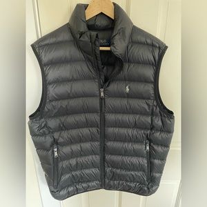 Men’s black Polo vest